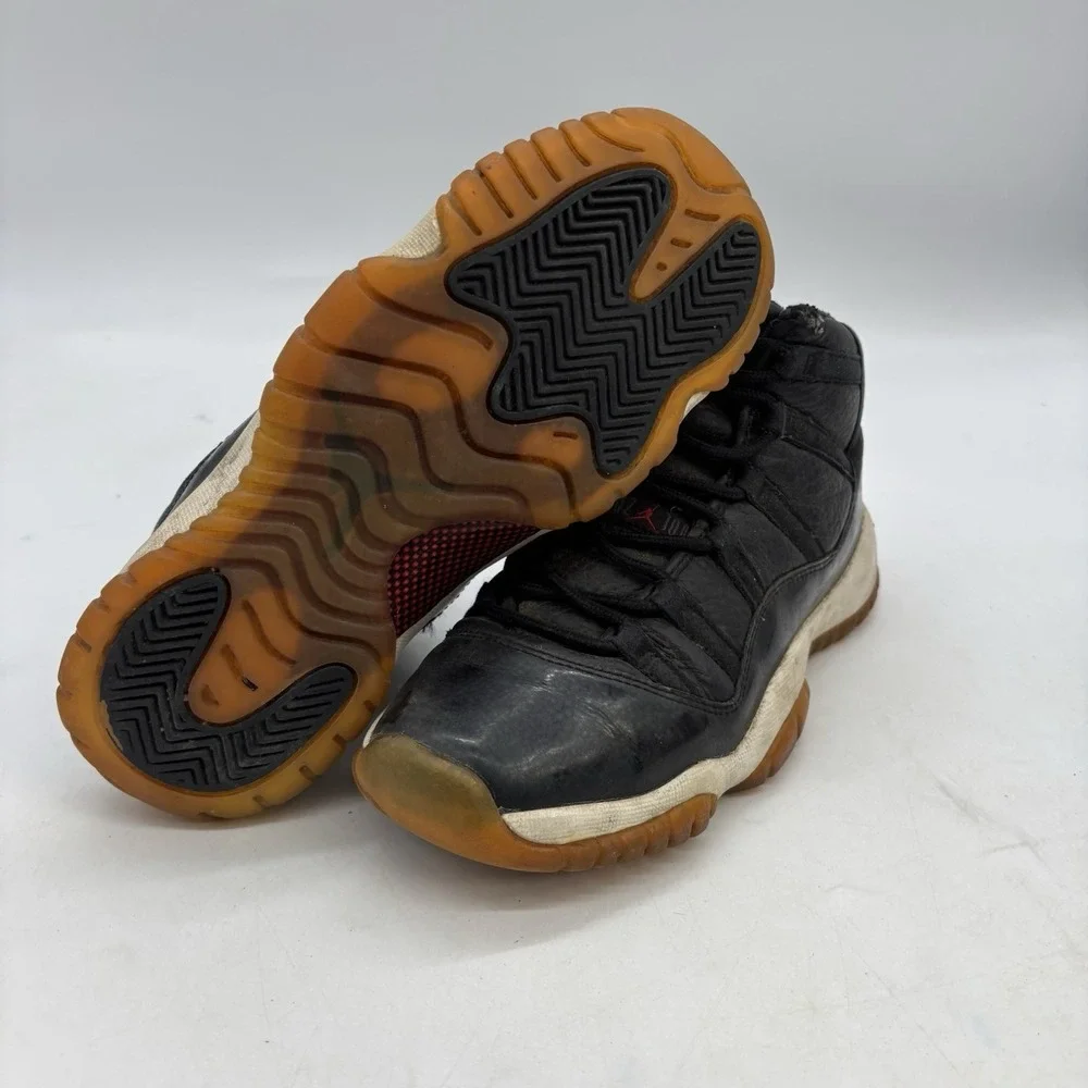 Air Jordan 11 Retro Kids Size 4.5 Y Womens 6 72-10 Nike Black White 378038-002